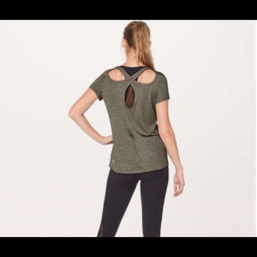 LULULUEMON Tee